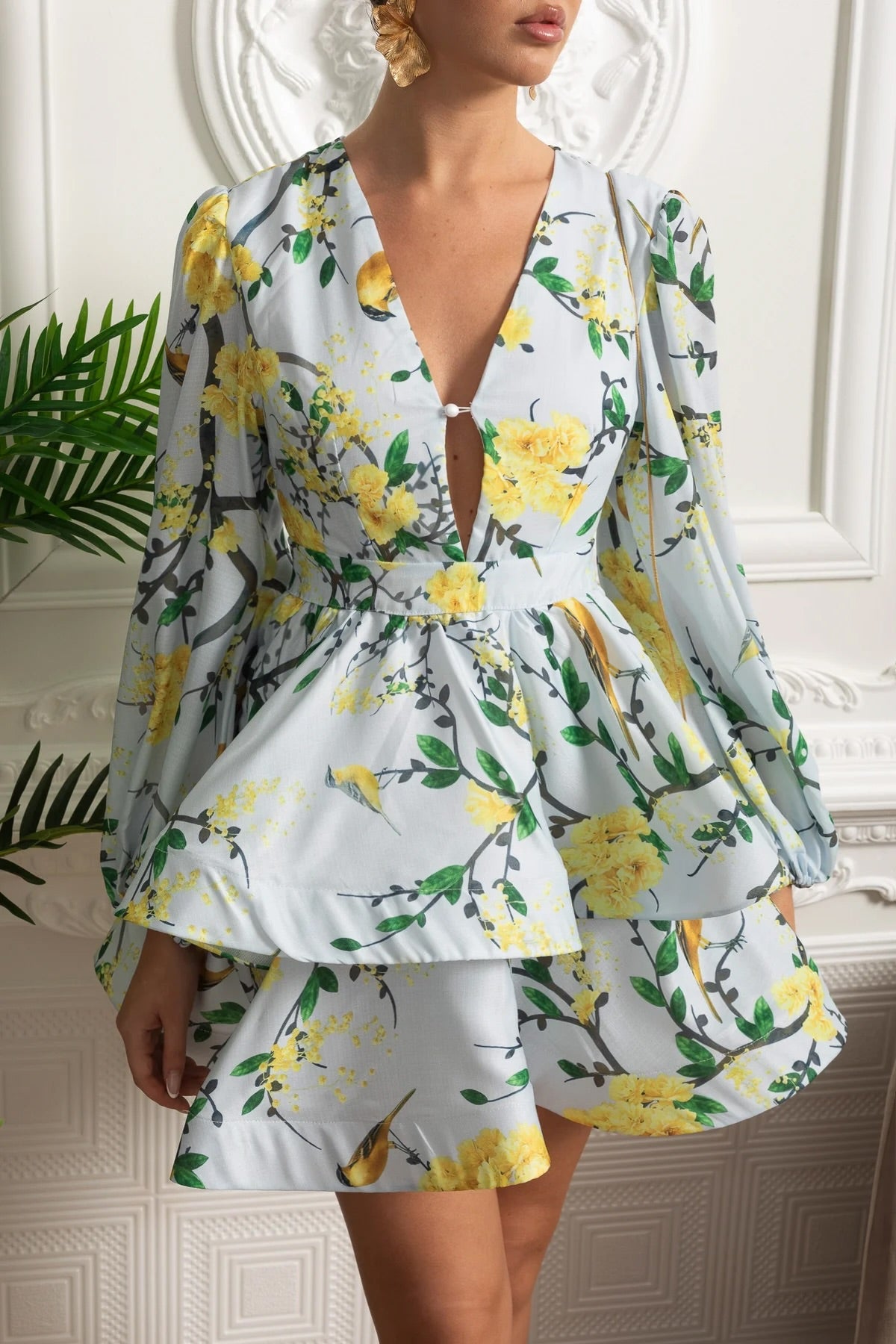 فستان ميني زهري رومانسي بأكمام منتفخة وتفصيل ببلوم - باللون baby blue