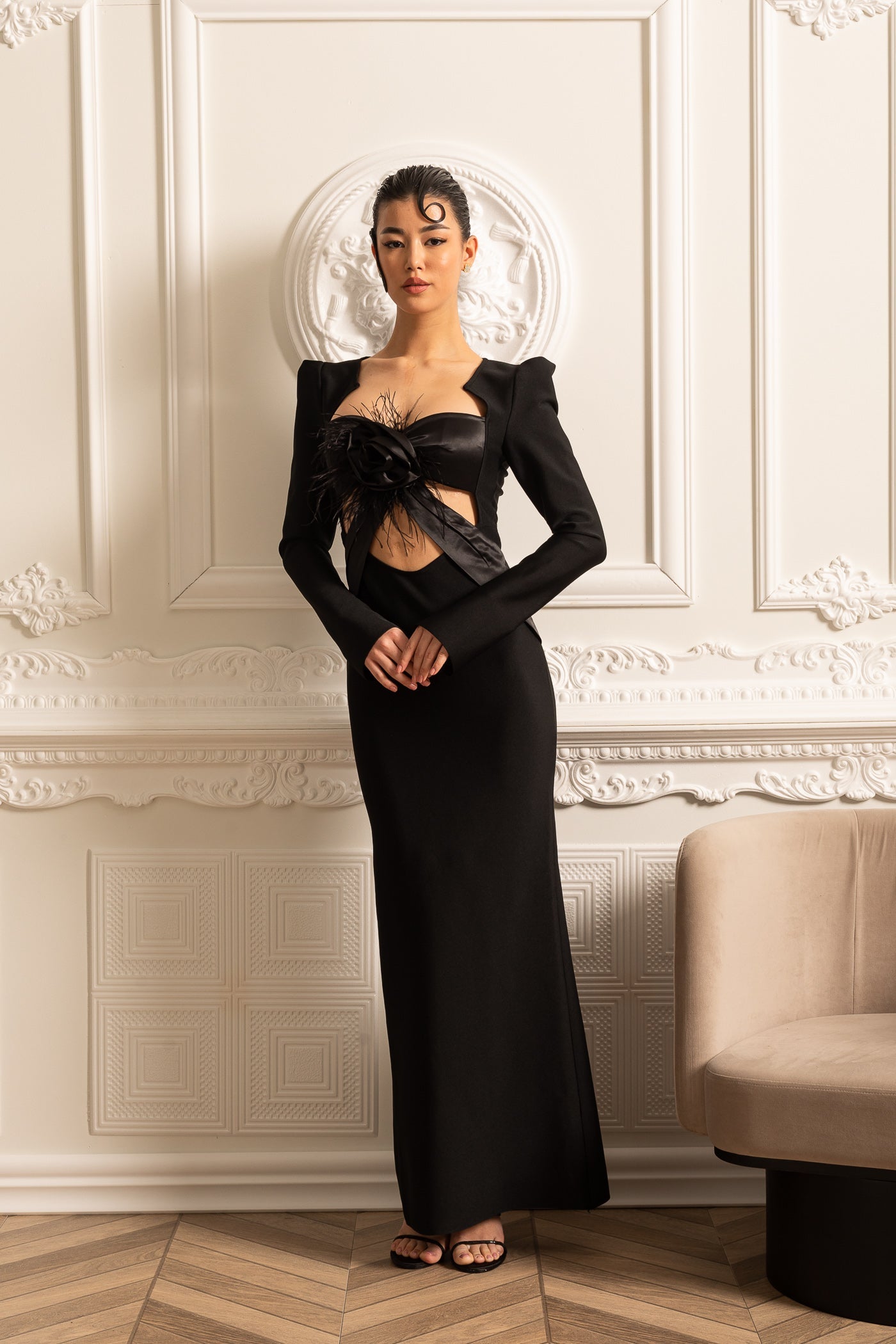 Elegant Long Sleeved Dress With Structured Shoulders And Front Cutout - Black