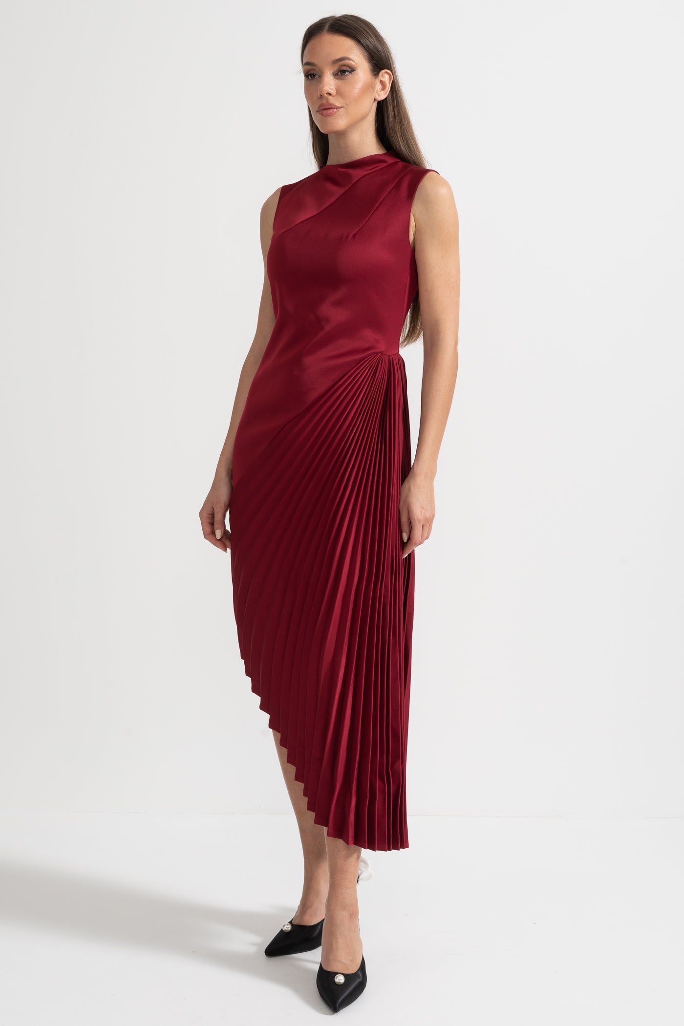 Asymmetrical Sleeveless Dress With Pleated Detailing Midi Skirt - Red