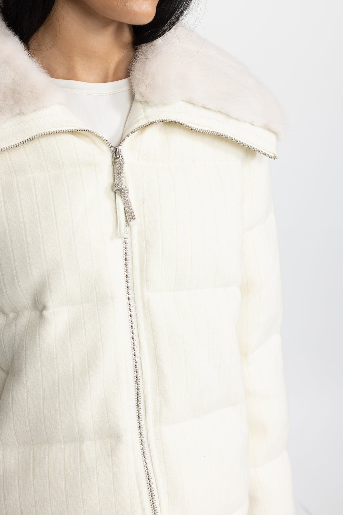 Ribbed Cashmere Down Puffer Jacket with Mink Fur Collar - Ivoire