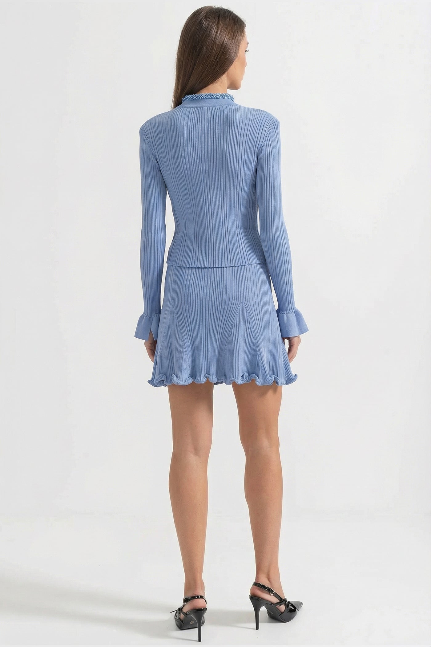 طقم بأكمام طويلة مضلع مع تطريزات خرزية - أزرق