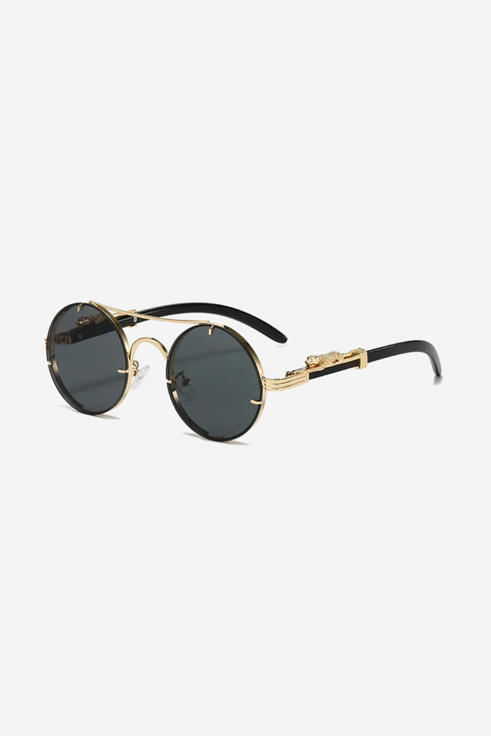 Round Sunglasses with Sculpted Leopard Temples and Double Gold Bridge – Black