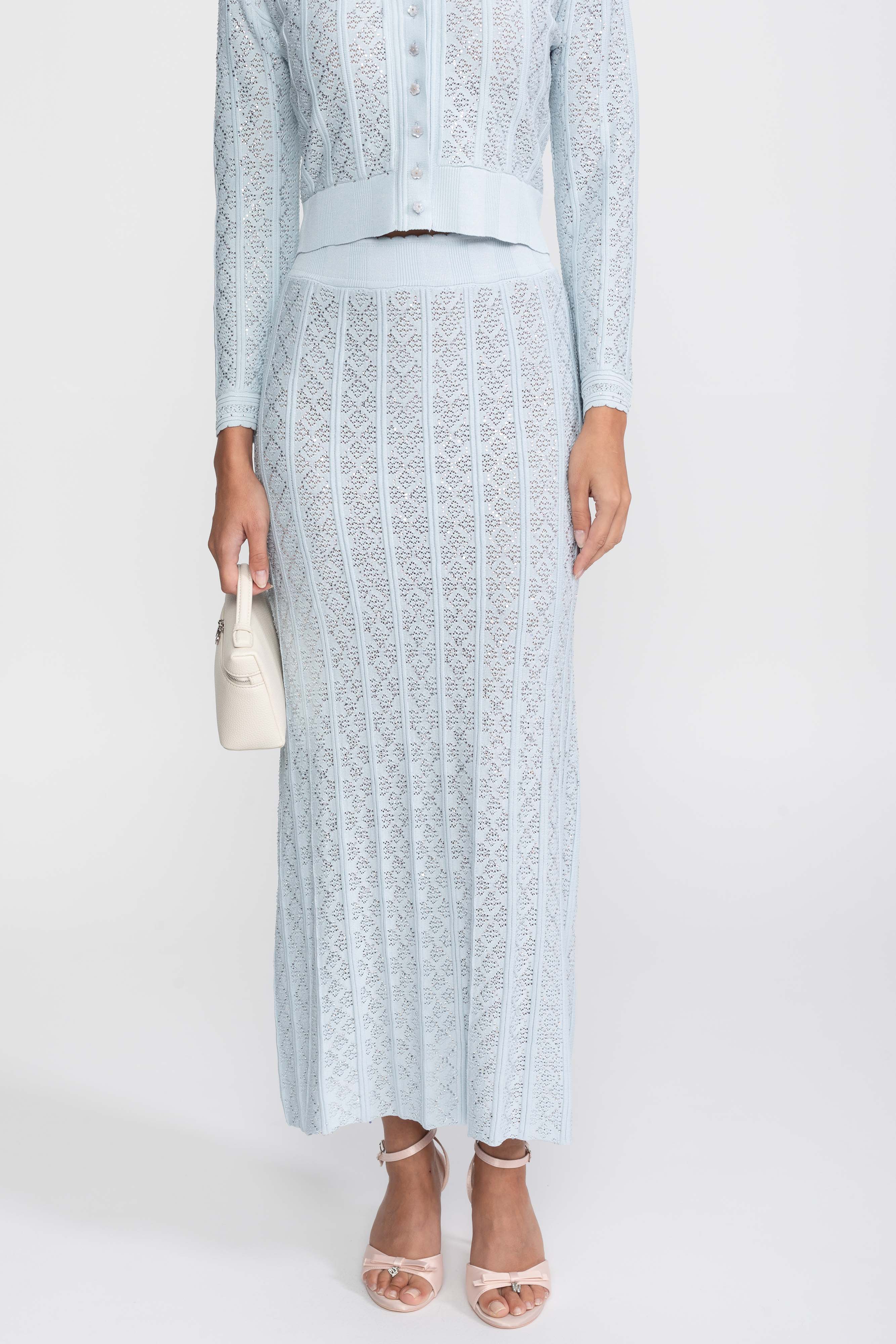 طقم محبوك بتفاصيل Eyelet مع كارديغان وتنورة ماكسي - Light Blue
