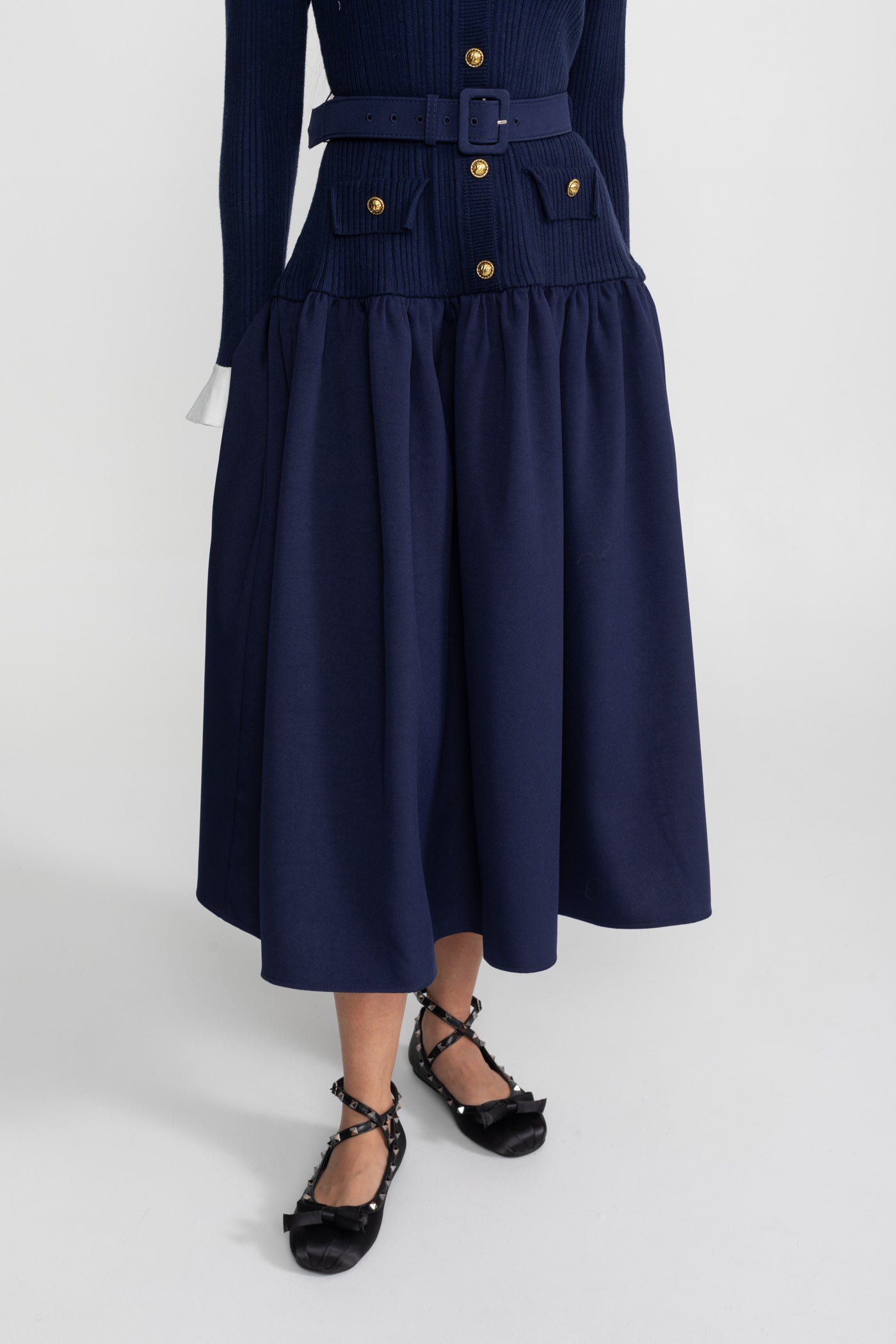 Ribbed Knit Midi Dress with Pleated Skirt and Belted Waist – Navy