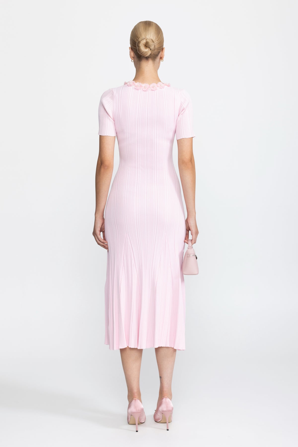 Ribbed Knit Flower Appliqué Midi Dress - Pink