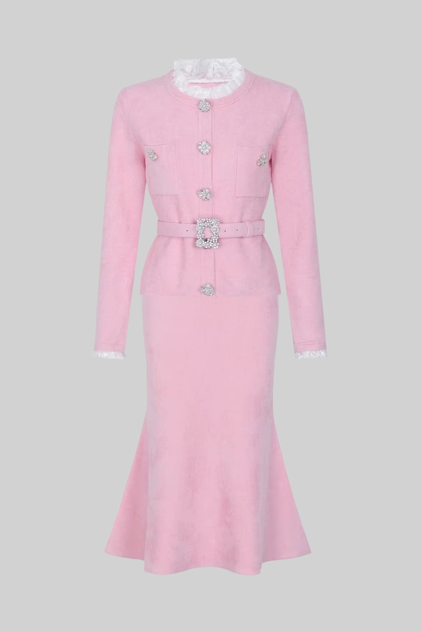 طقم بأكمام طويلة مع جسد محبوك مُفصل وتفاصيل أزرار كريستالية - Blush Pink 