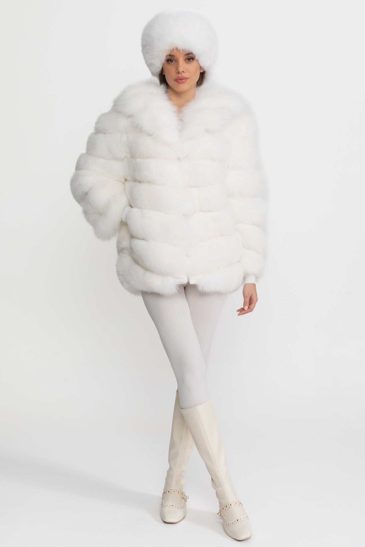 Tiered Fox Fur Jacket With Oversized Shawl Collar – White