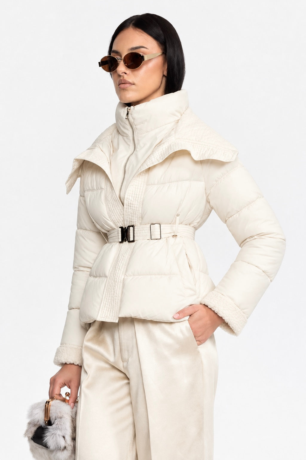 جاكيت Puffer بحزام وياقة Teddy - Ivoire 