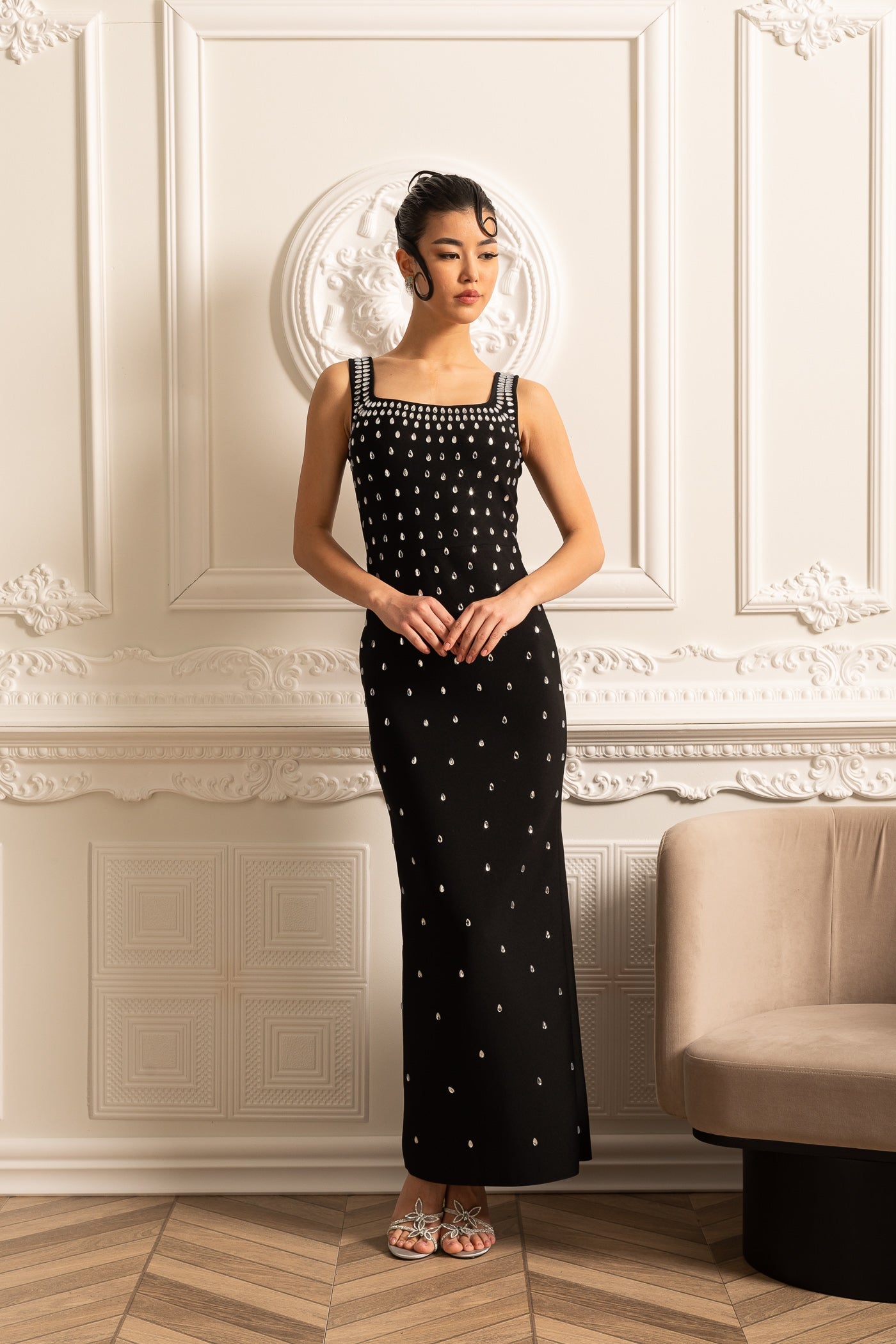 Fitted Dress With Delicate Crystal Embellishments - Black