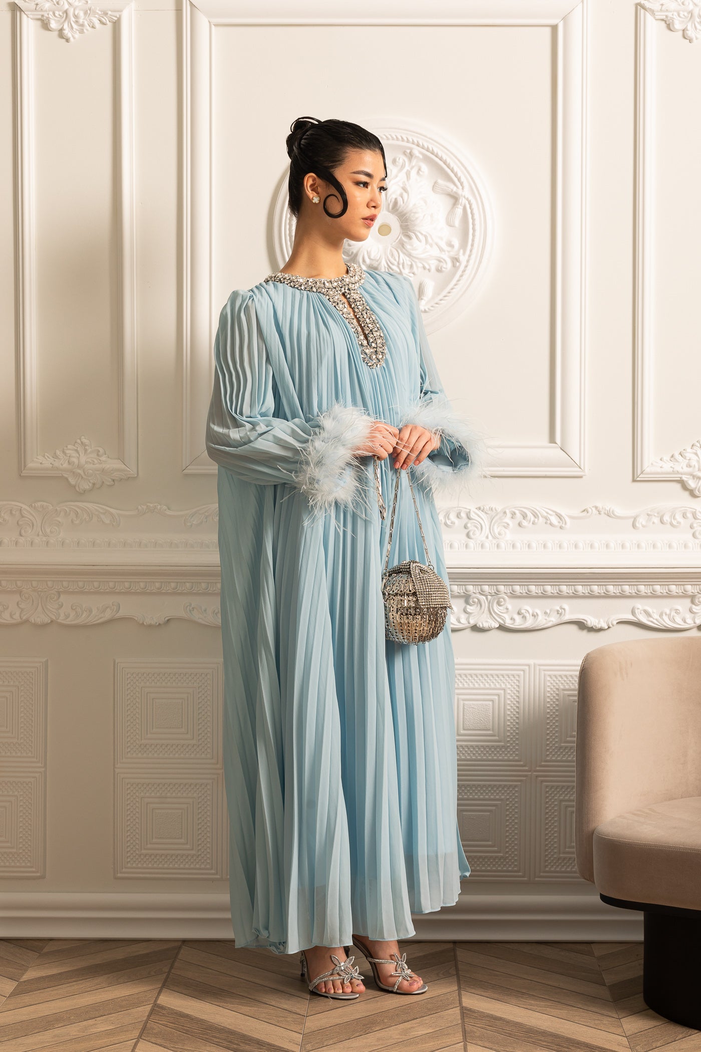 Pleated Long Dress With Feathered Cuffs And Sparkling Neckline - Blue