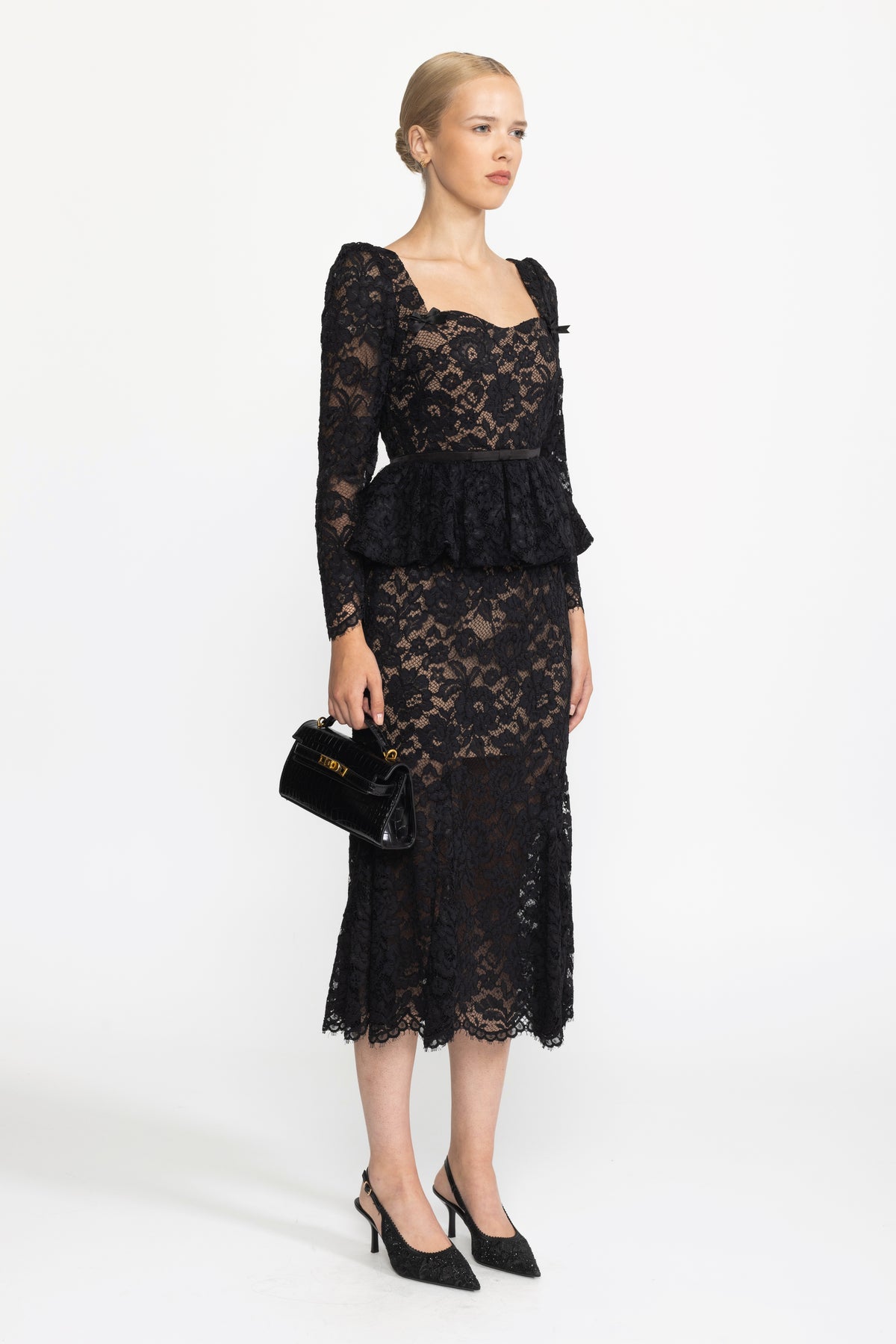 Lace Sweetheart Peplum Midi Dress with Puff Sleeves - Black