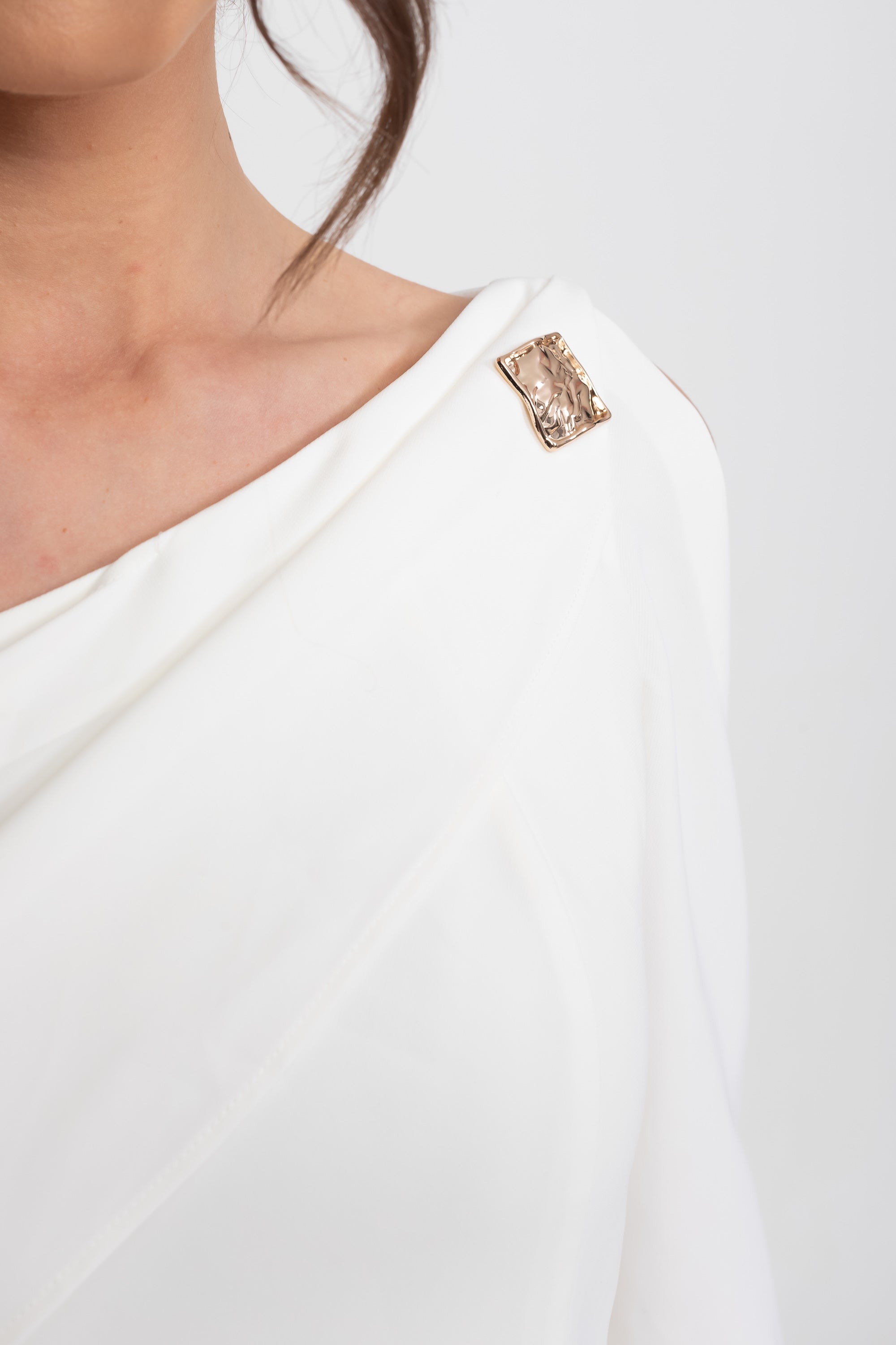 Asymmetric Cold-Shoulder Mini Dress With Long Sleeves And Gold Brooch - White