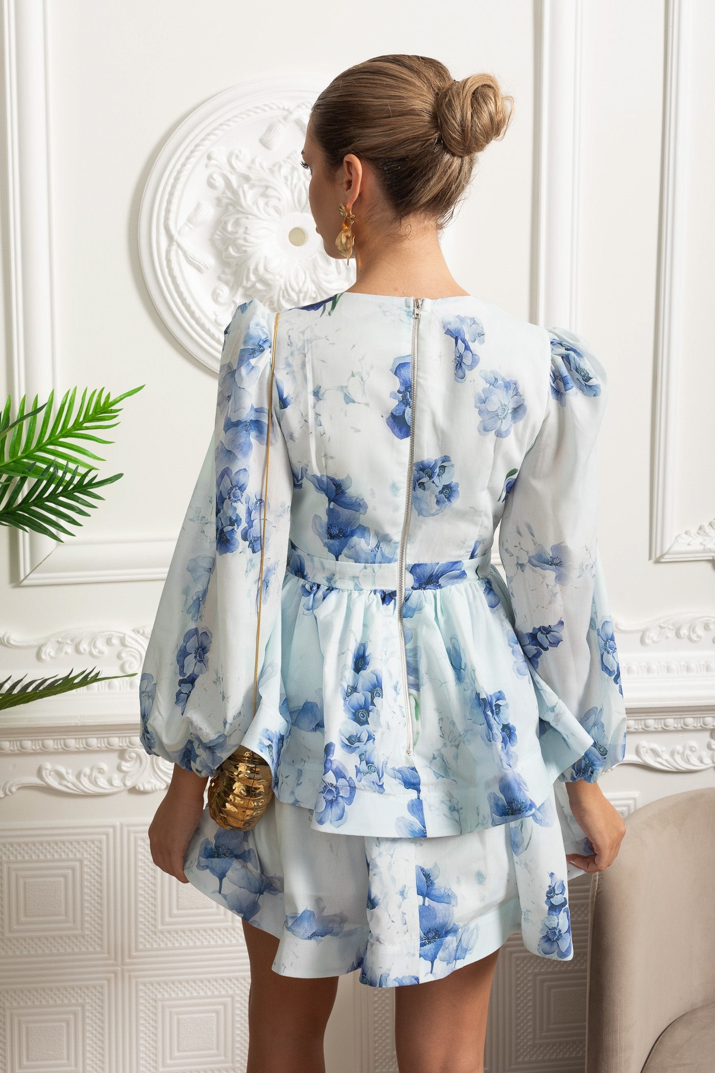 Floral Romantic Mini Dress With Voluminous Sleeves And Peplum Detail - White/Blue