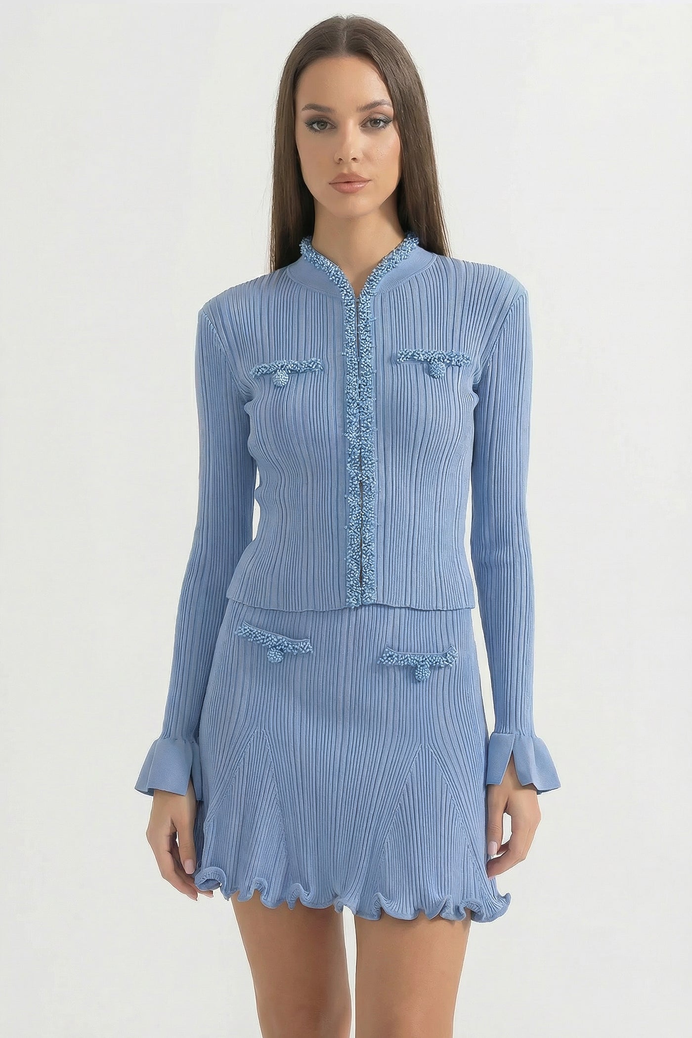 طقم بأكمام طويلة مضلع مع تطريزات خرزية - أزرق 