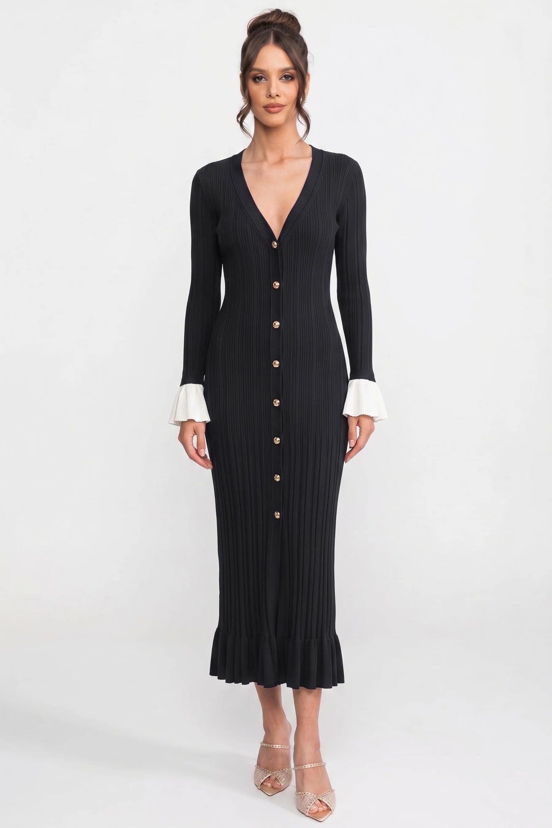 Long-Sleeve Button-Front Pleated Knit Maxi Dress With Contrast Cuffs - Black