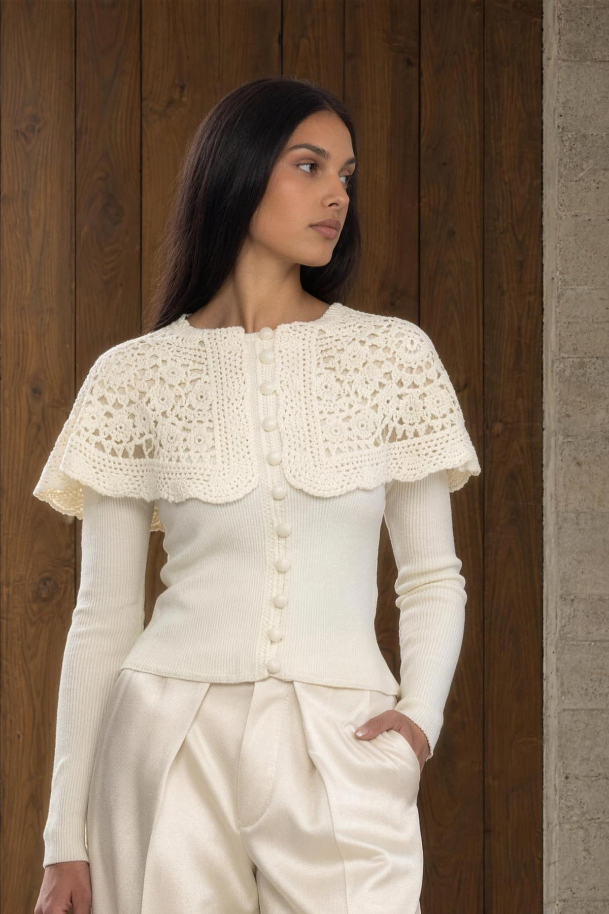 Crochet Capelet Collar Rib Knit Cardigan - Ivoire