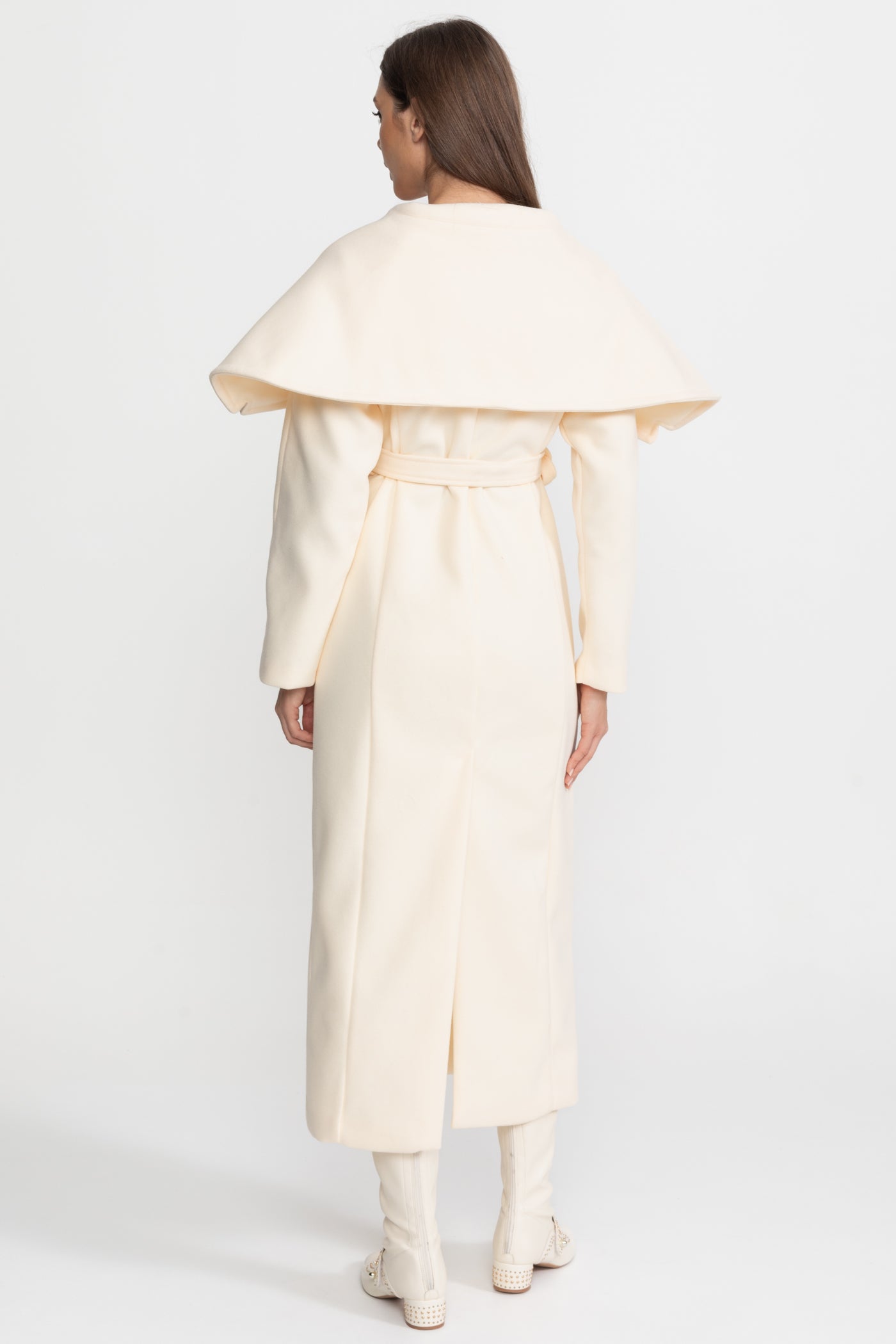 Long Wool Blend Coat with Cape Collar – Ivoire