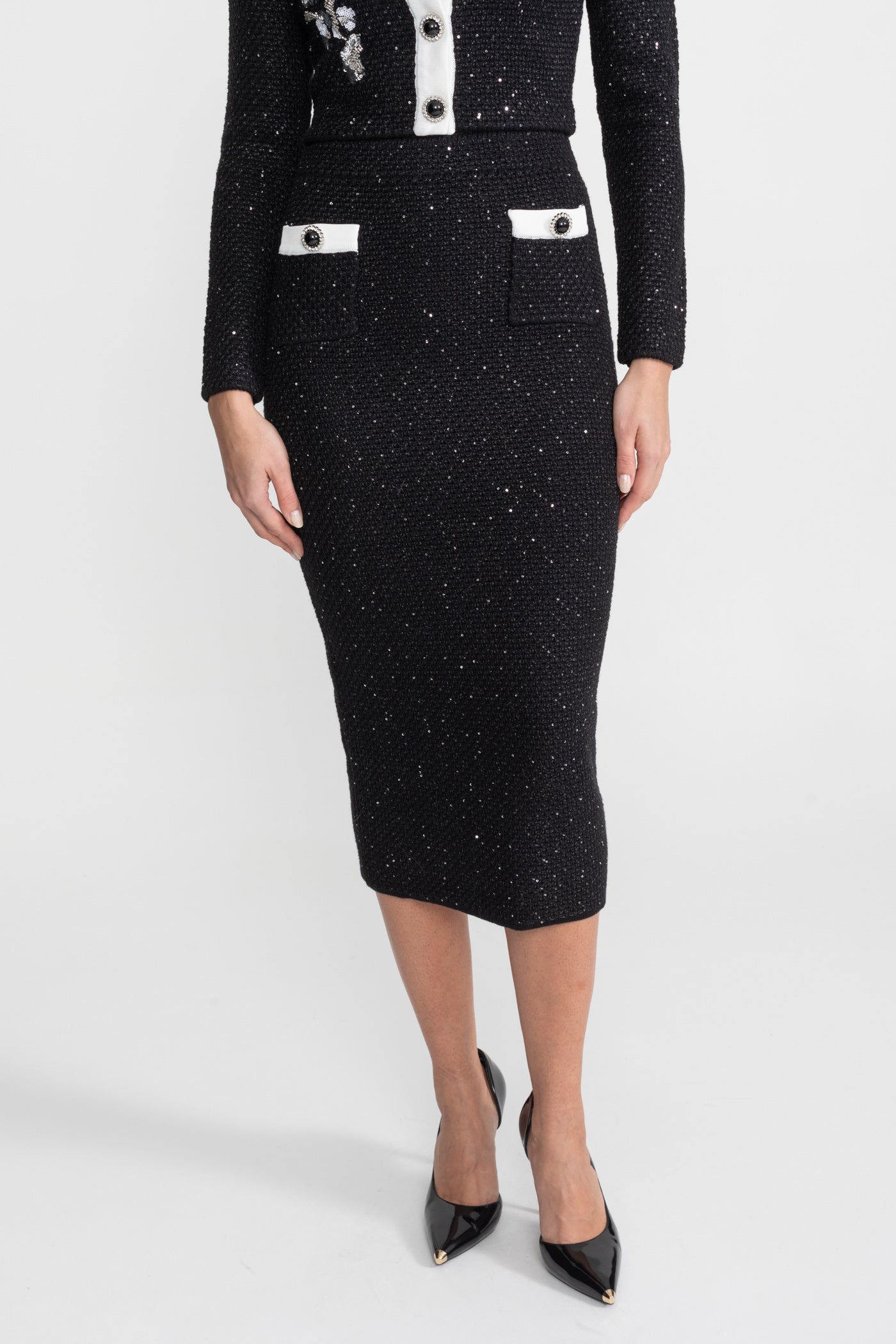 Embroidered Tweed Knit Co-Ord Set with Contrast Trim – Black