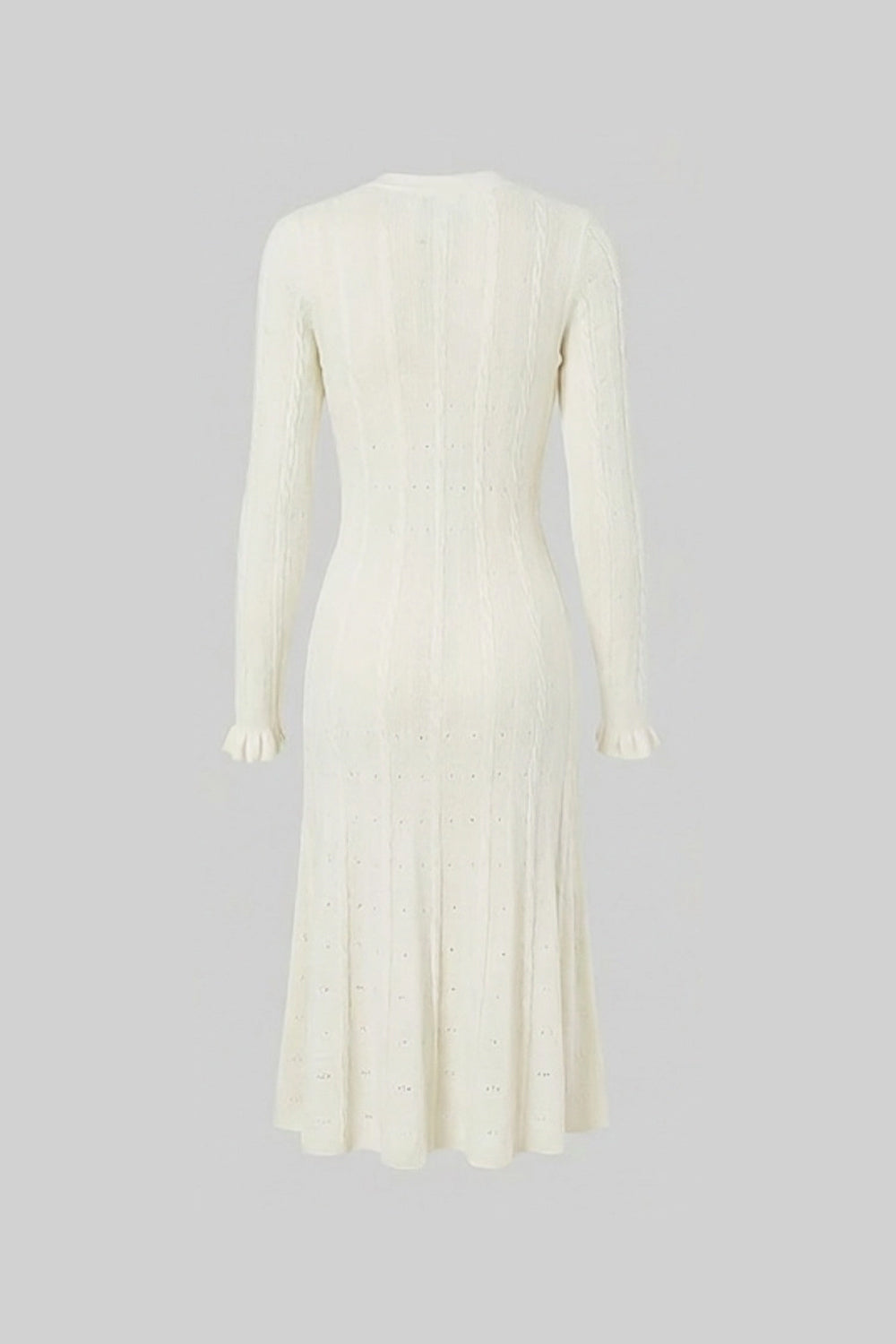 فستان ميدي محبوك بأزرار أمامية وتفاصيل بوينتيل – إيفوار 